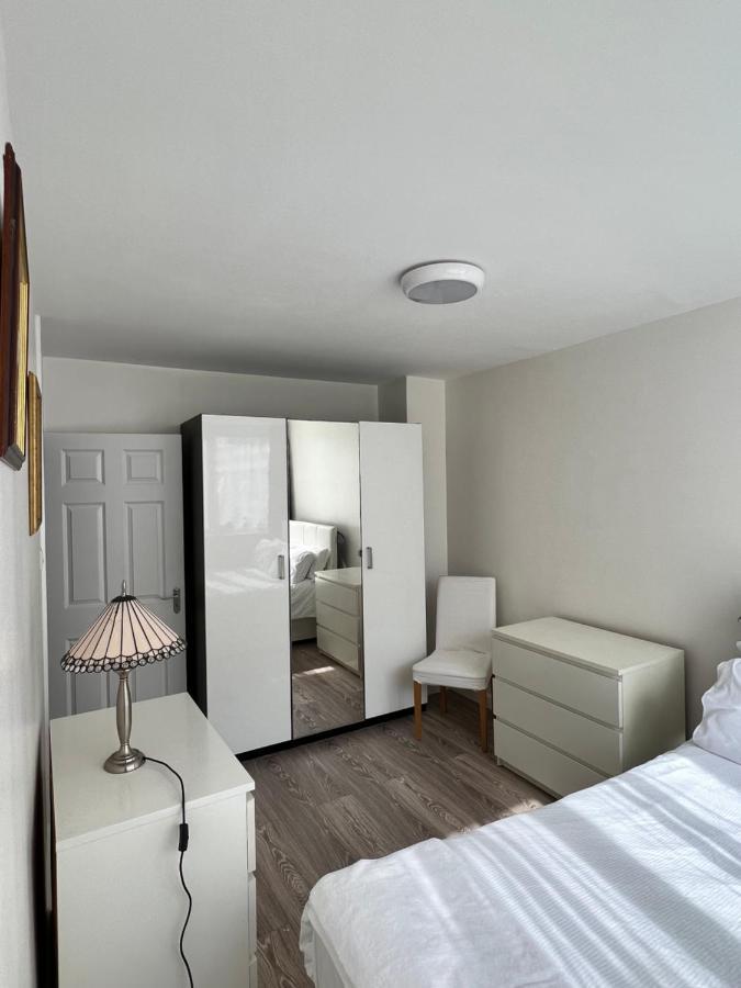 Apartment Modern 3 Bedroom 3 Bathroom With Private Garden - Maida Vale *