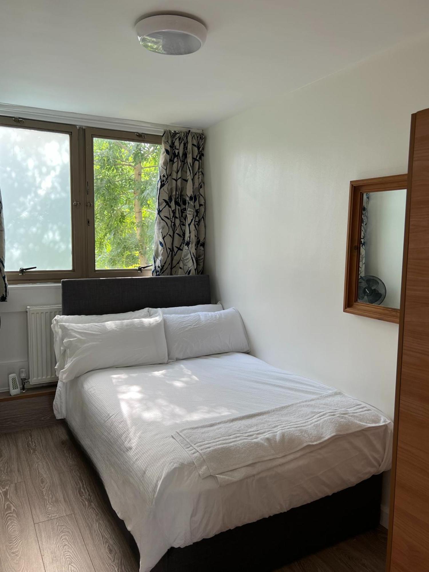 Modern 3 Bedroom 3 Bathroom With Private Garden - Maida Vale Apartment