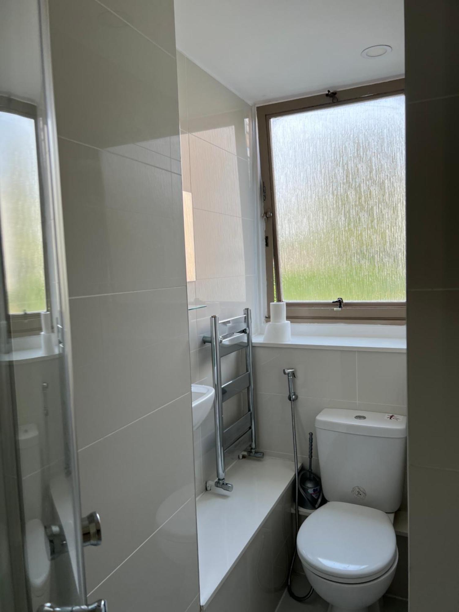 Modern 3 Bedroom 3 Bathroom With Private Garden - Maida Vale *