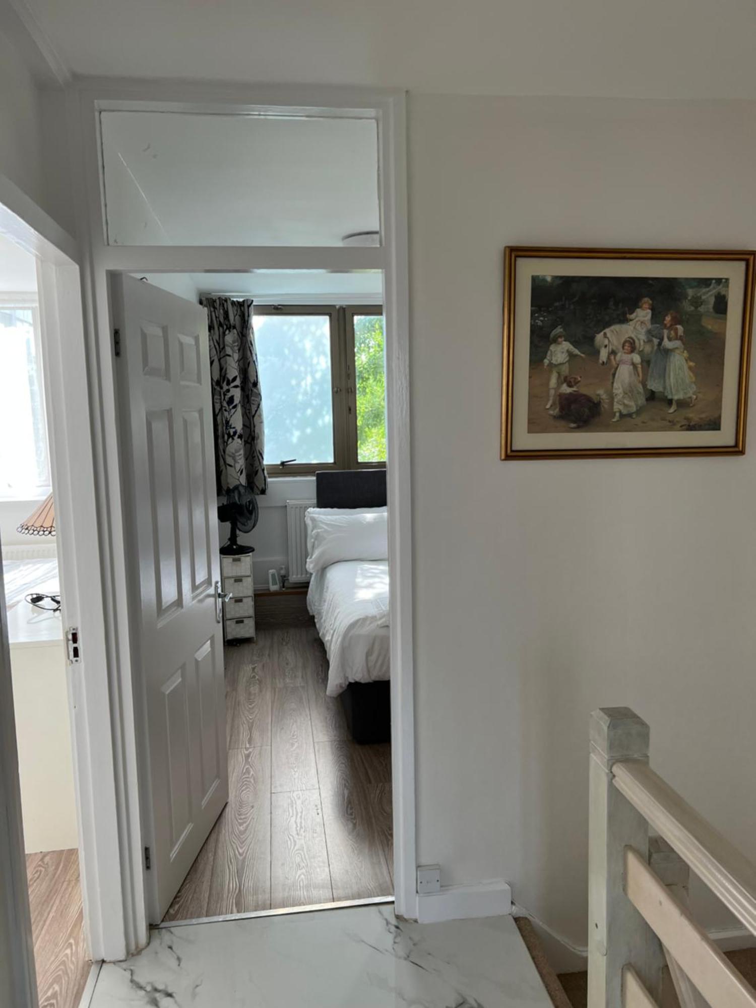 Modern 3 Bedroom 3 Bathroom With Private Garden - Maida Vale Apartment